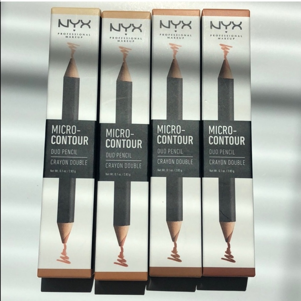 2 medium 2 light contour sticks
